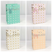 Пакет подарочный "Леди" с тиснением (микс) 20*30*13 230г 1/20 1/240