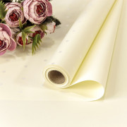 Плёнка 0,58*10м матовая "Мелкий горошек" 65мкм Жемчужно-белый 1/30